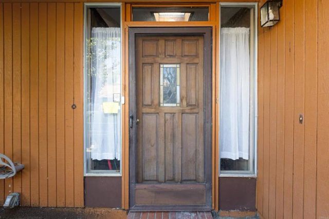 609 Roca Place, Vista, CA 92084