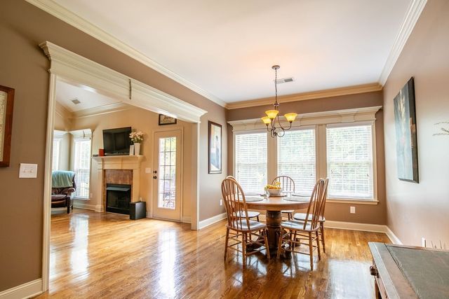 2521 Pebblecreek Ln, Murfreesboro, TN 37130