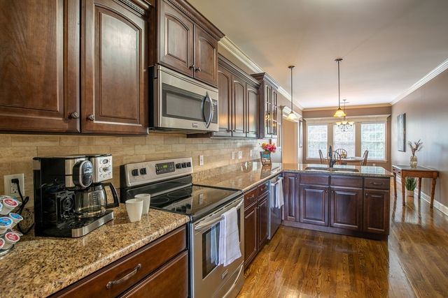 2521 Pebblecreek Ln, Murfreesboro, TN 37130