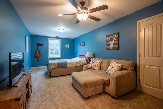 2521 Pebblecreek Ln, Murfreesboro, TN 37130