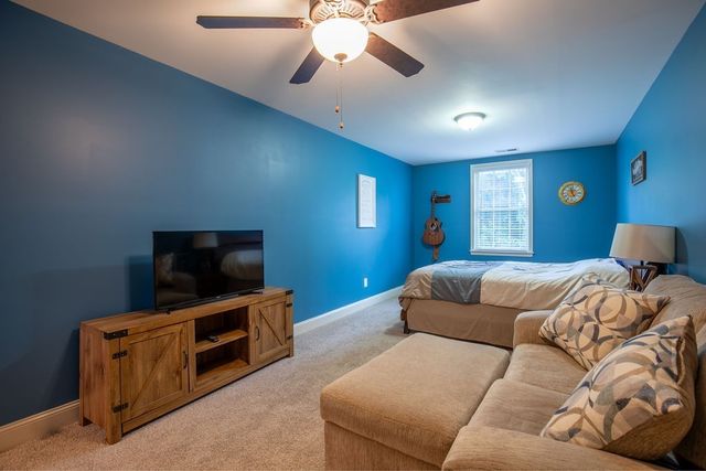 2521 Pebblecreek Ln, Murfreesboro, TN 37130