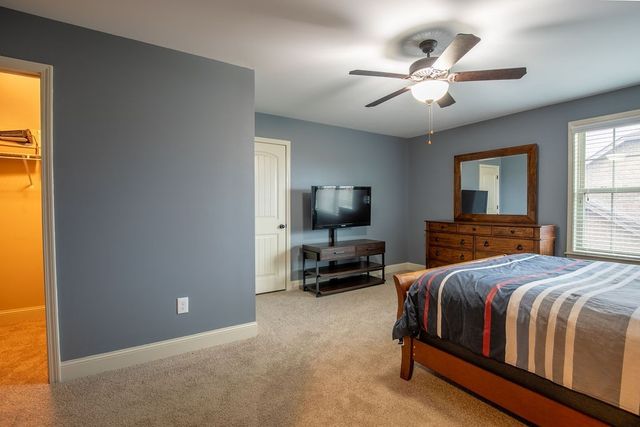 2521 Pebblecreek Ln, Murfreesboro, TN 37130