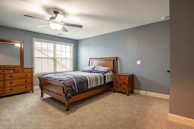 2521 Pebblecreek Ln, Murfreesboro, TN 37130