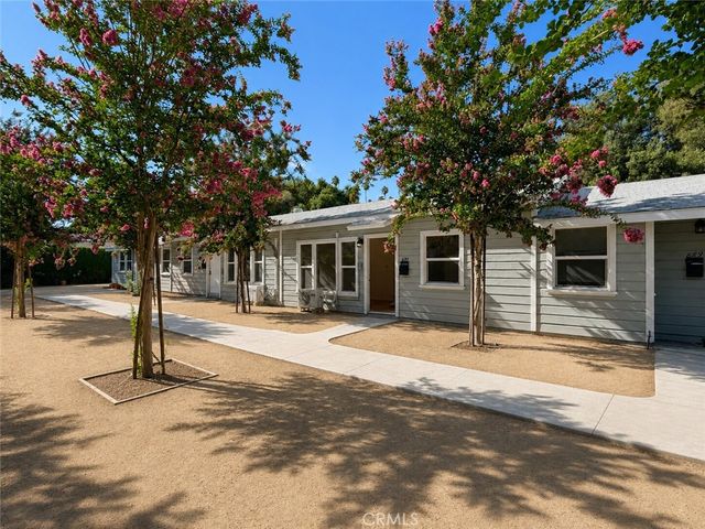 889 N Oakland 891, Pasadena, CA 91104