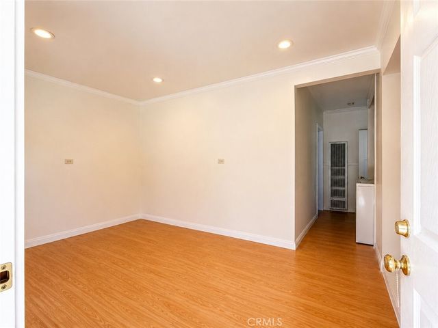 889 N Oakland 891, Pasadena, CA 91104