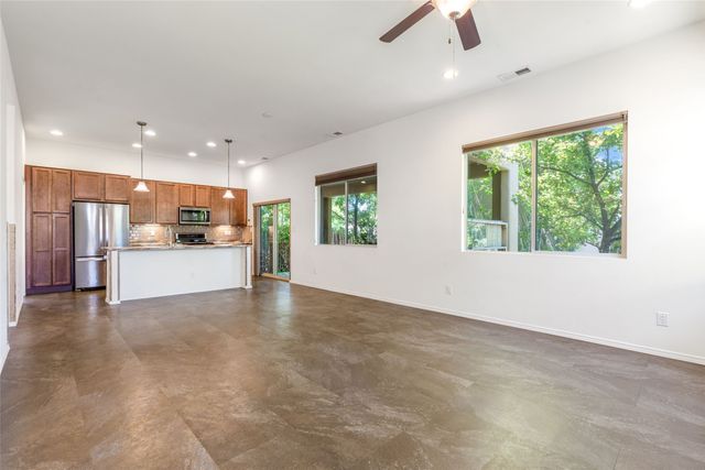 1124 Harrison Road, Santa Fe, NM 87507