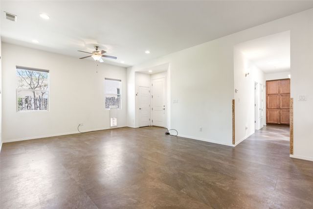1124 Harrison Road, Santa Fe, NM 87507
