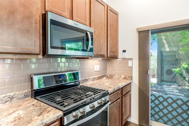 1124 Harrison Road, Santa Fe, NM 87507
