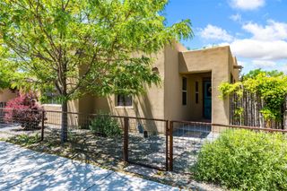 1124 Harrison Road, Santa Fe, NM 87507