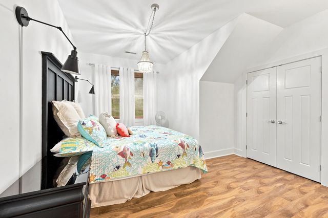35 Oyster Pearl Ct., Pawleys Island, SC 29585