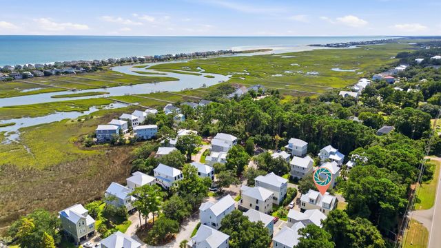 35 Oyster Pearl Ct., Pawleys Island, SC 29585
