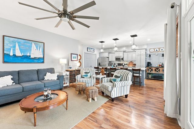 35 Oyster Pearl Ct., Pawleys Island, SC 29585