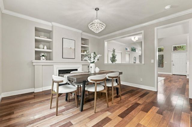 217 Orchard Glen Court, Mountain View, CA 94043