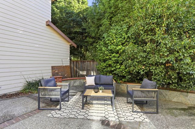 217 Orchard Glen Court, Mountain View, CA 94043