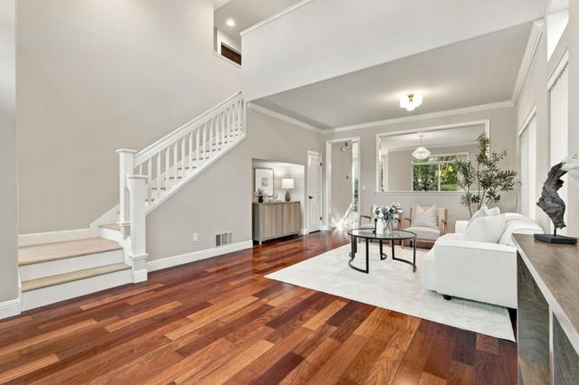 217 Orchard Glen Court, Mountain View, CA 94043