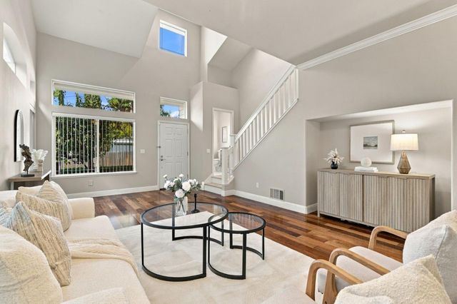 217 Orchard Glen Court, Mountain View, CA 94043