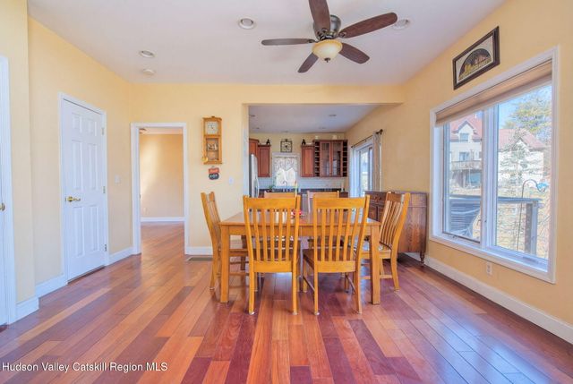 15 Strange Court Pp28, Athens, NY 12015