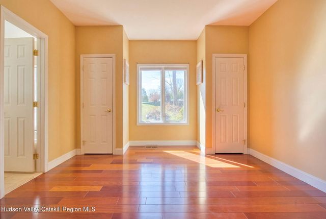 15 Strange Court Pp28, Athens, NY 12015