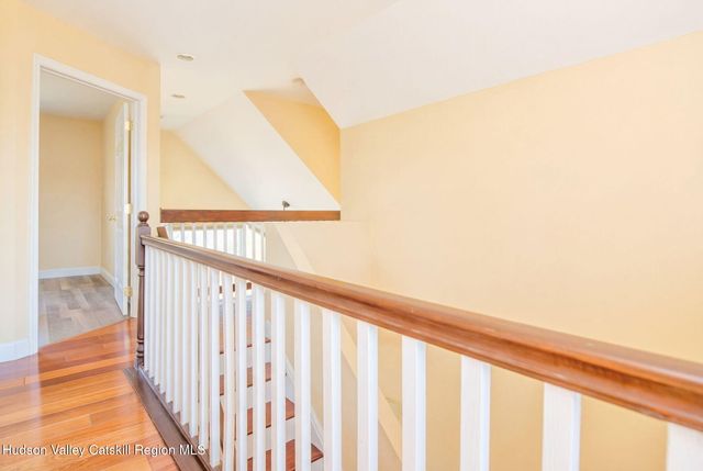 15 Strange Court Pp28, Athens, NY 12015