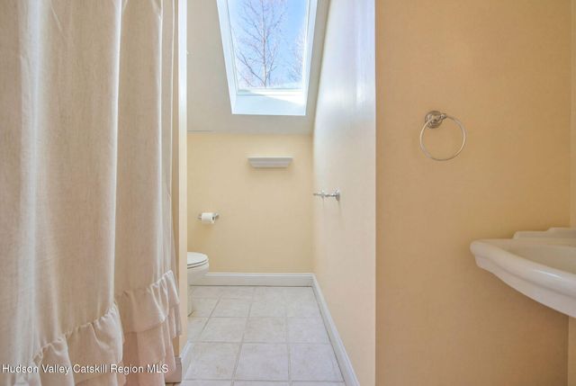 15 Strange Court Pp28, Athens, NY 12015