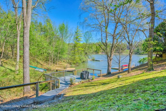 15 Strange Court Pp28, Athens, NY 12015