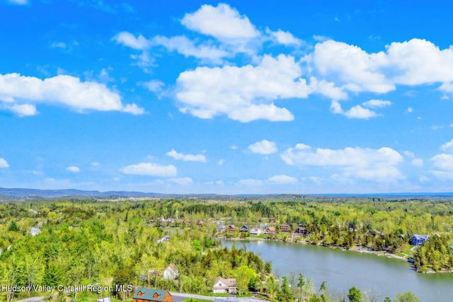 15 Strange Court Pp28, Athens, NY 12015