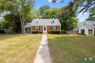 902 Greenway Ln, Richmond, VA 23226