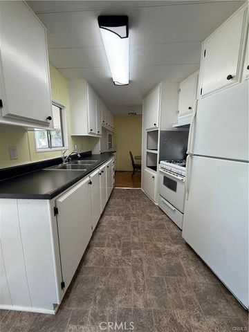 27701 Murrieta Rd 166, Menifee, CA 92586