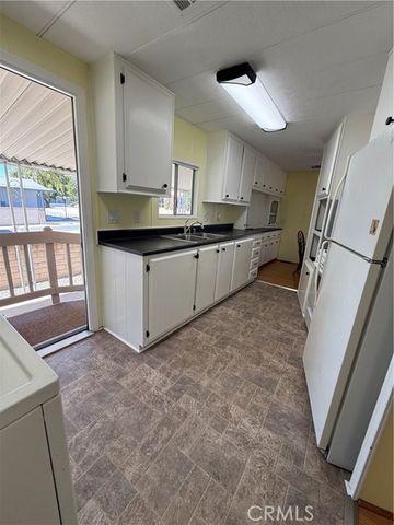 27701 Murrieta Rd 166, Menifee, CA 92586