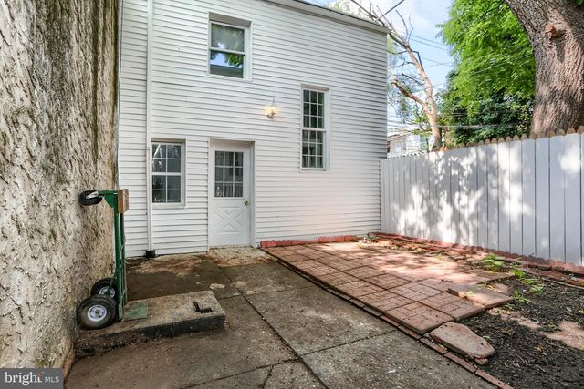 1726 MARKET ST, Harrisburg, PA 17103