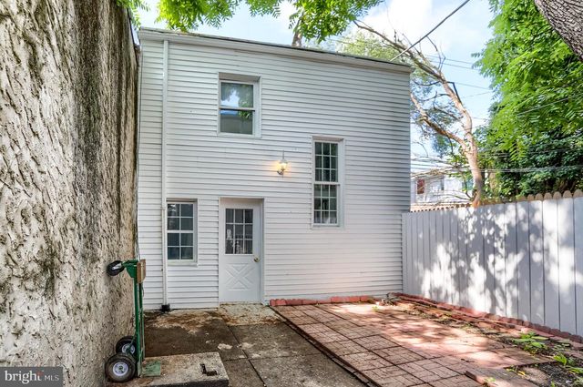 1726 MARKET ST, Harrisburg, PA 17103
