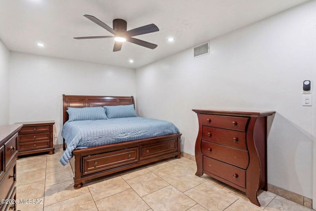 5645 S Caballo Road, Tucson, AZ 85746