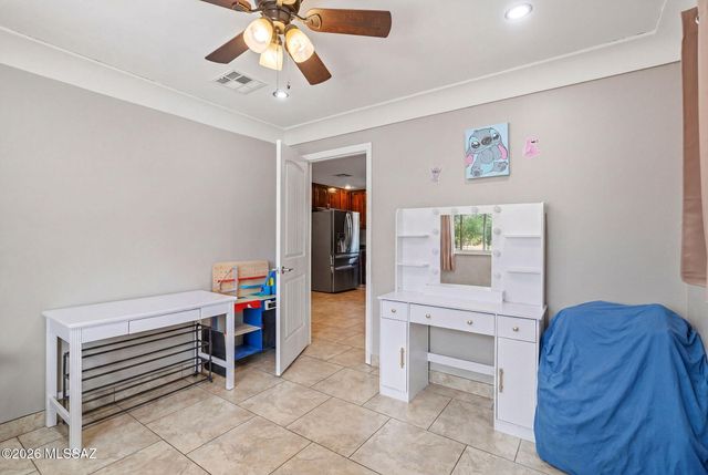 5645 S Caballo Road, Tucson, AZ 85746