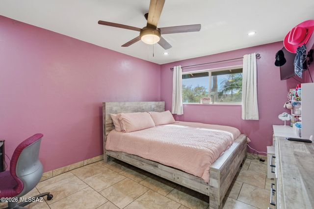 5645 S Caballo Road, Tucson, AZ 85746