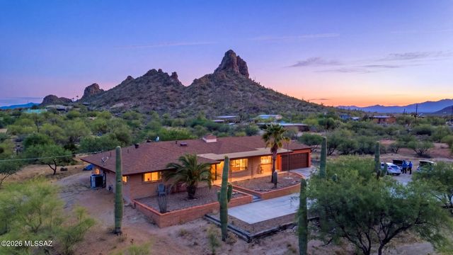 5645 S Caballo Road, Tucson, AZ 85746