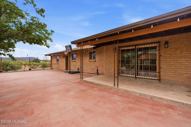 5645 S Caballo Road, Tucson, AZ 85746