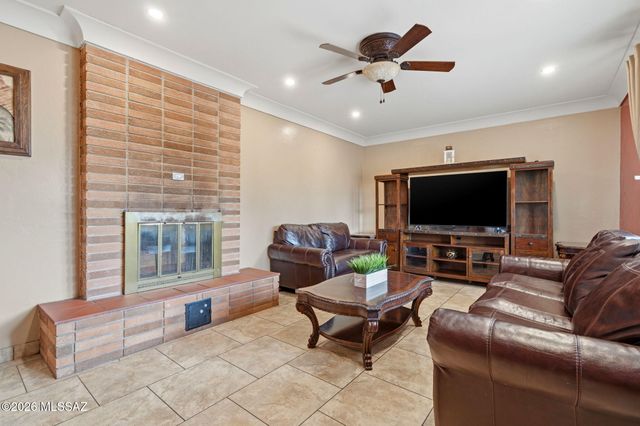 5645 S Caballo Road, Tucson, AZ 85746
