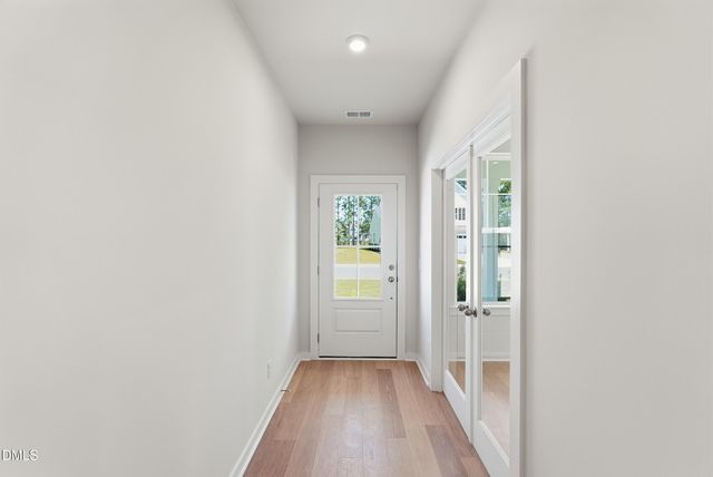 51 King Tucks Way, Four Oaks, NC 27524