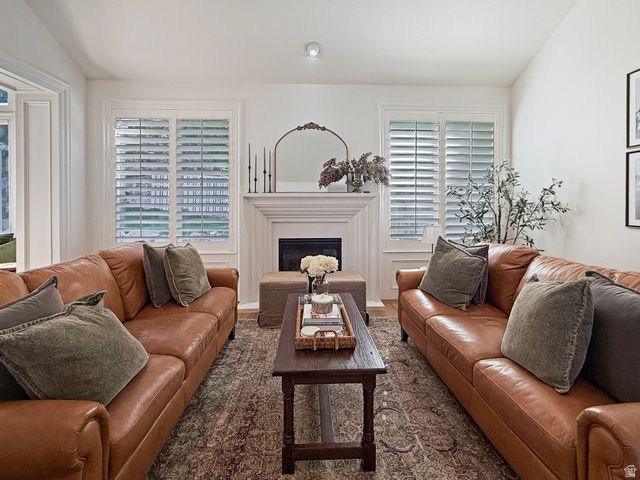 554 E 3575 N, North Ogden, UT 84414