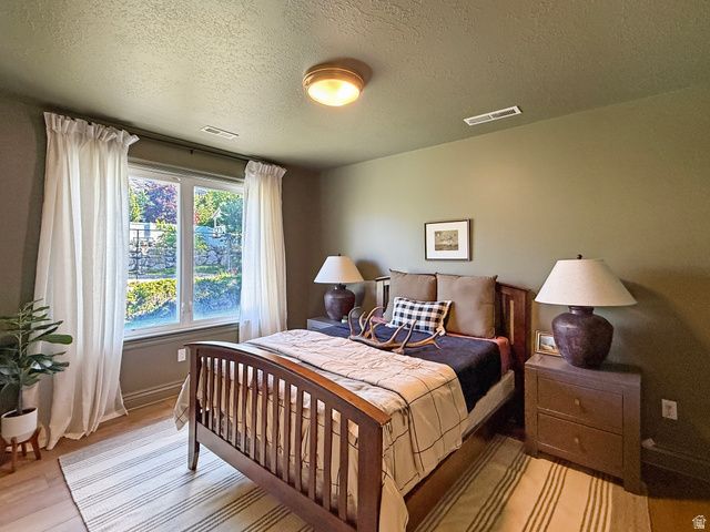 554 E 3575 N, North Ogden, UT 84414