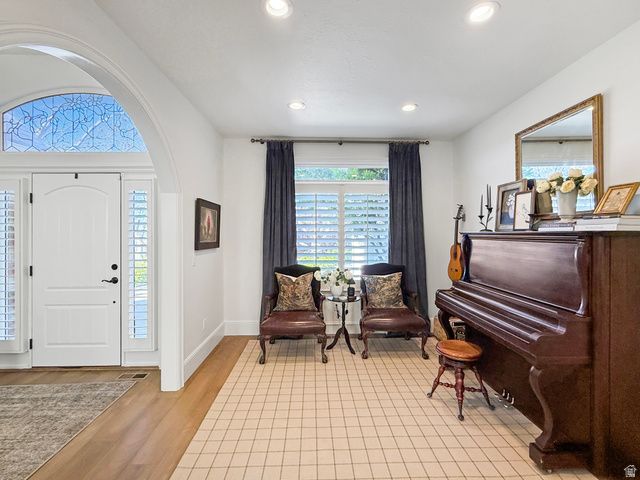 554 E 3575 N, North Ogden, UT 84414