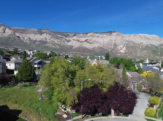 554 E 3575 N, North Ogden, UT 84414