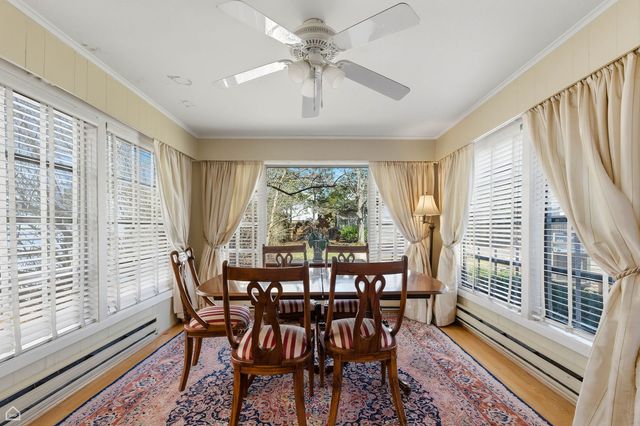 1940 Chestnut Avenue, Wilmette, IL 60091