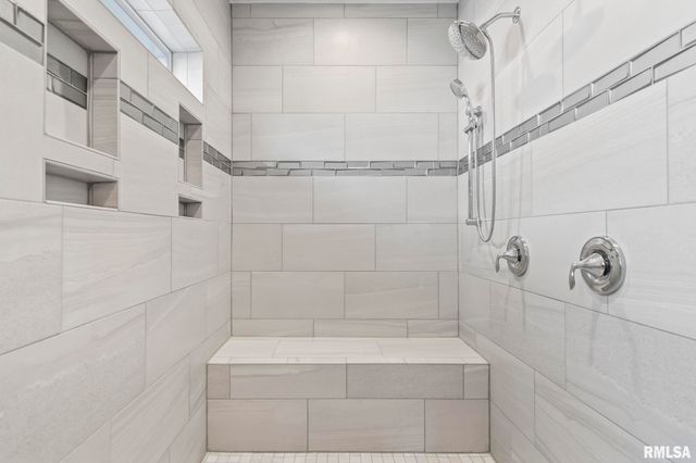 4621 Innis Brook Drive, Springfield, IL 62711