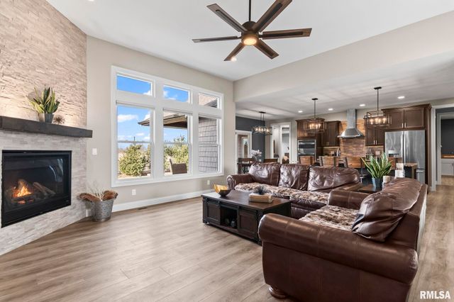 4621 Innis Brook Drive, Springfield, IL 62711