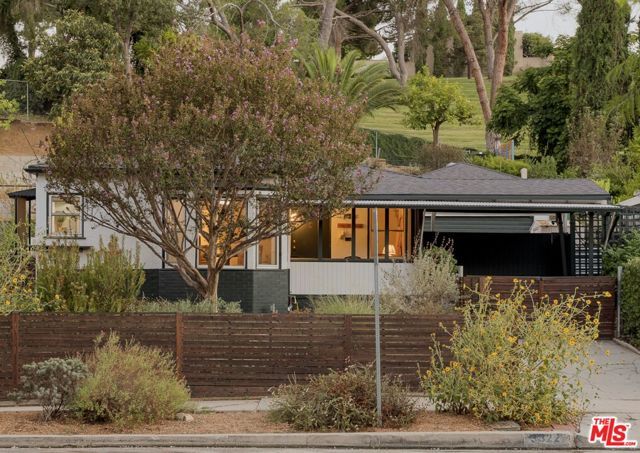 3822 York Boulevard, Los Angeles, CA 90065
