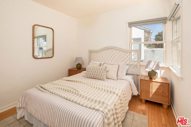3822 York Boulevard, Los Angeles, CA 90065