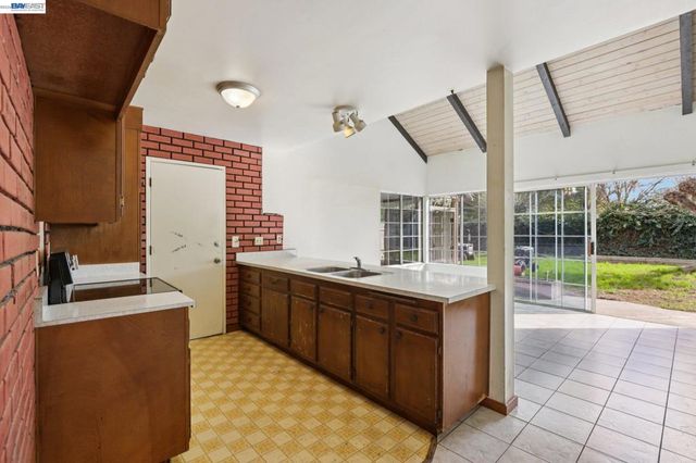 731 731 Del Norte Dr, Livermore, CA 94551