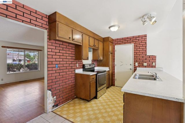 731 731 Del Norte Dr, Livermore, CA 94551