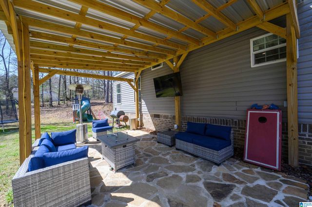 2072 ROCK SCHOOL ROAD, Chelsea, AL 35043